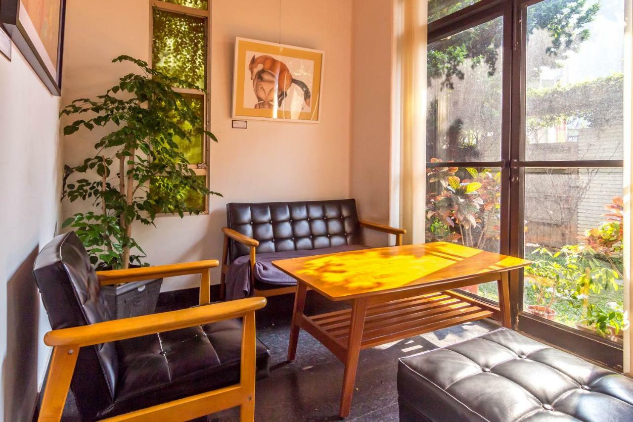 Isshoni House Apartment Tainan Exterior photo